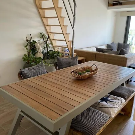 Lejlighed Seafront Penthouse By Homely Mellieħa